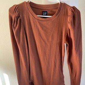 Gap bodysuit : ribbed w ruched shoulders , small, like new